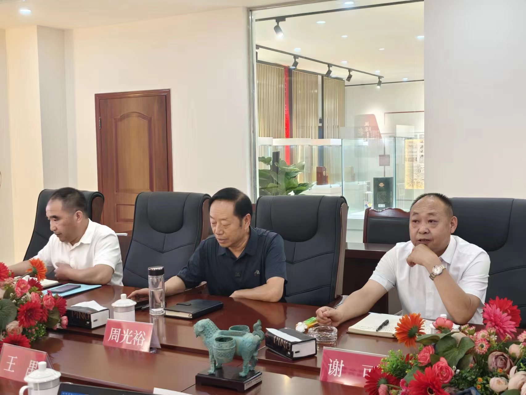 1716972274402374.jpg 1716972274402374.jpg