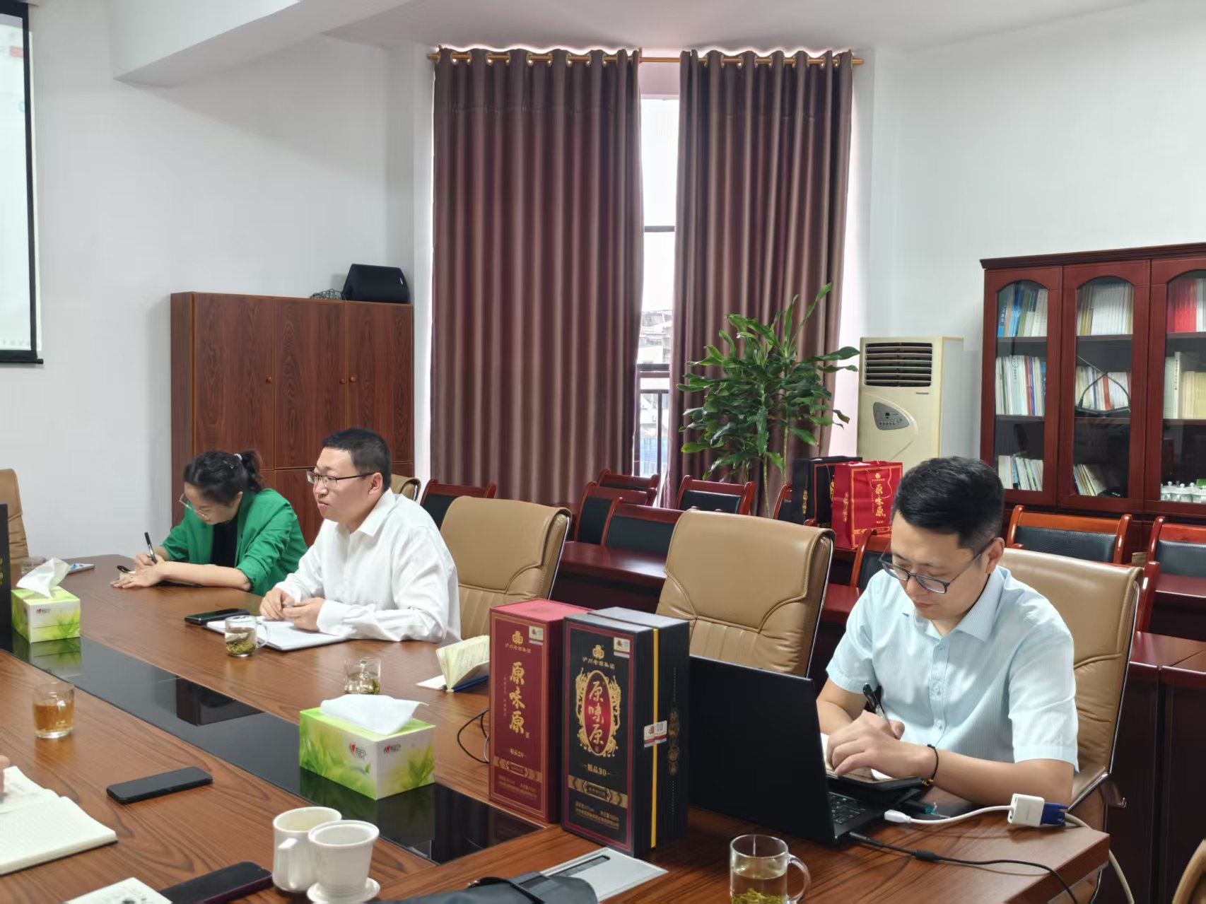 1745589672233287.jpg 1745589672233287.jpg