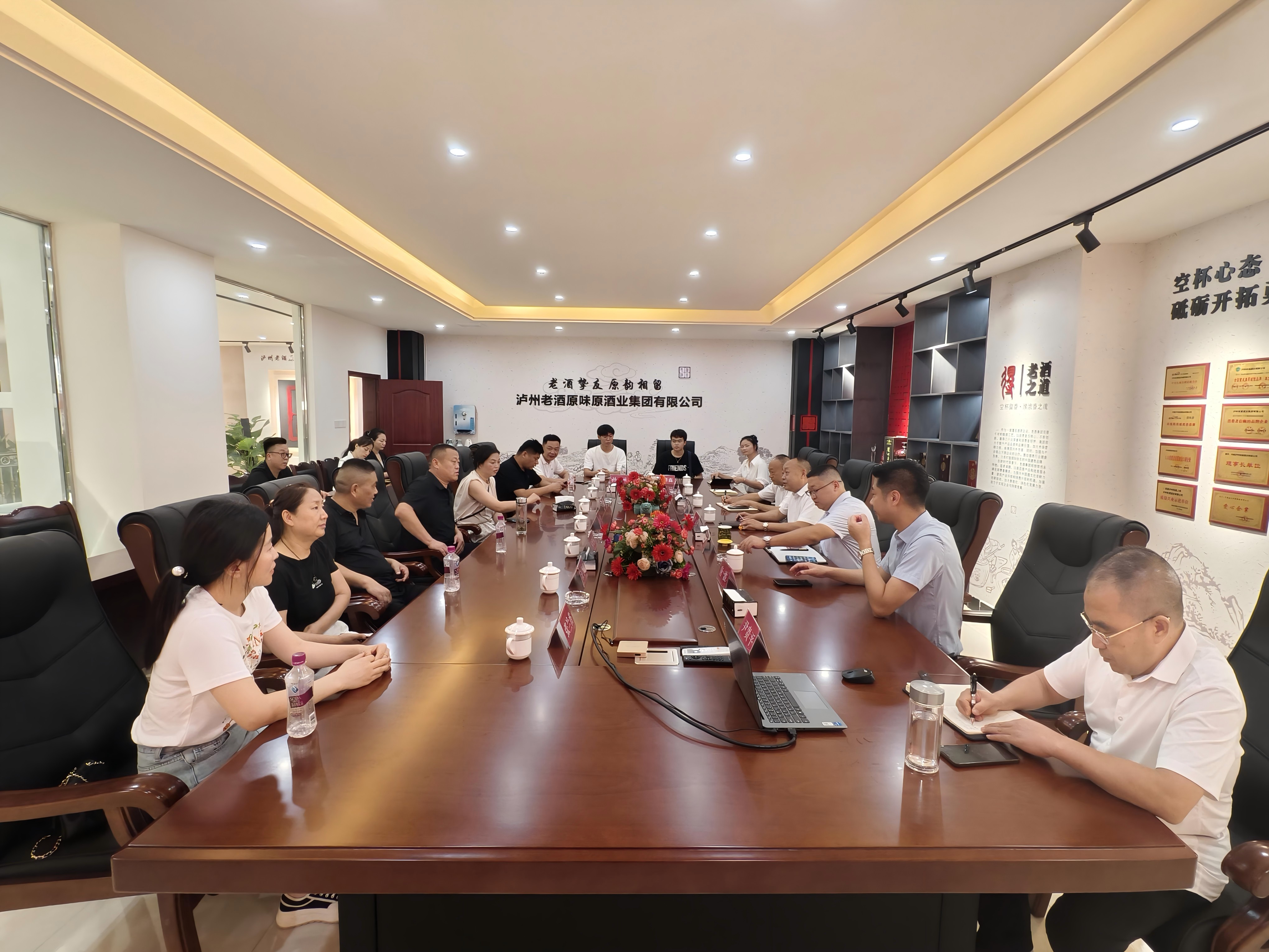 山東成武經(jīng)銷商蒞臨考察